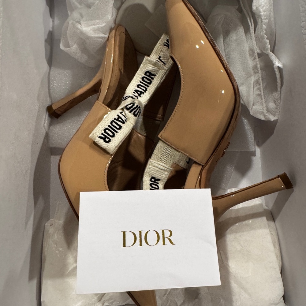 Dior J’adior Nude Patent Leather Heels